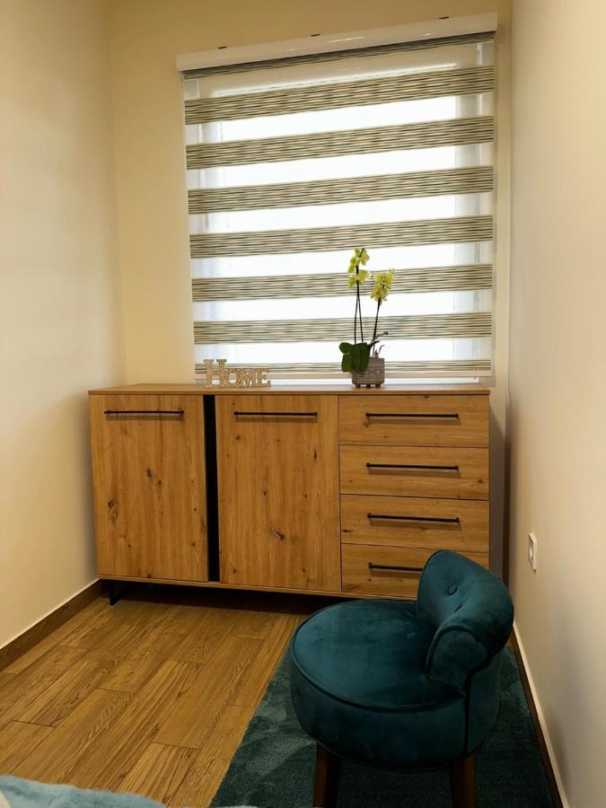 Apartment Aki Kotor Eksteriør billede