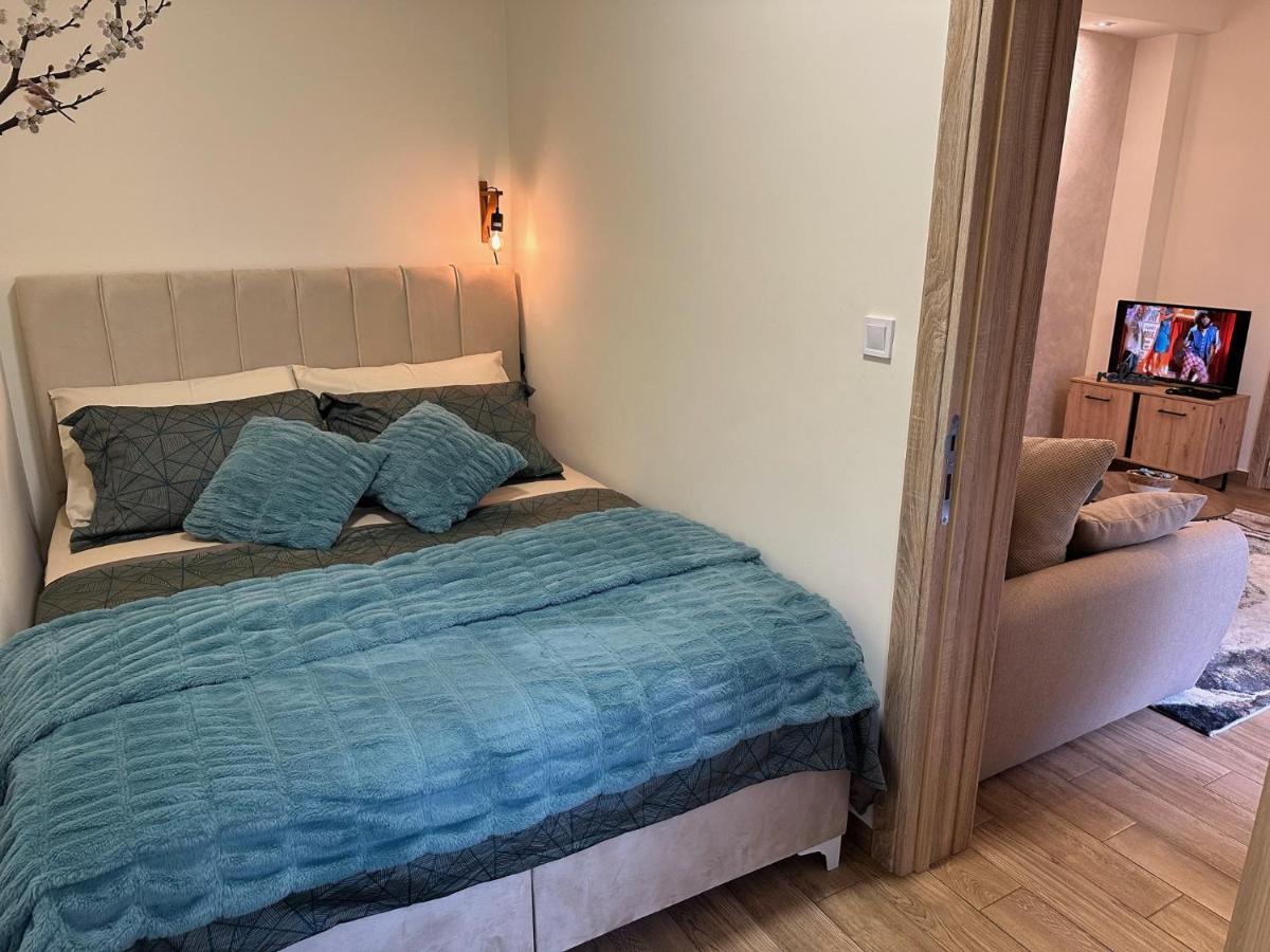 Apartment Aki Kotor Eksteriør billede